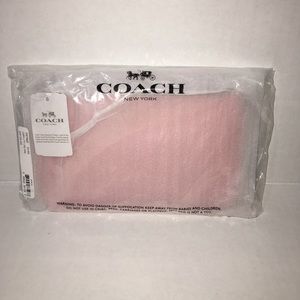 Coach Wristlet Blush NWT